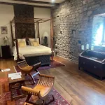 Frühstückspension Le Chateau De Sorgues