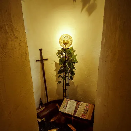 Bed & Breakfast Le Chateau De Sorgues Cornus