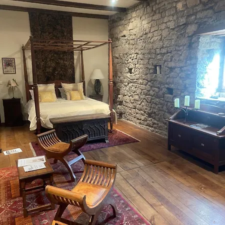 Bed & Breakfast Le Chateau De Sorgues