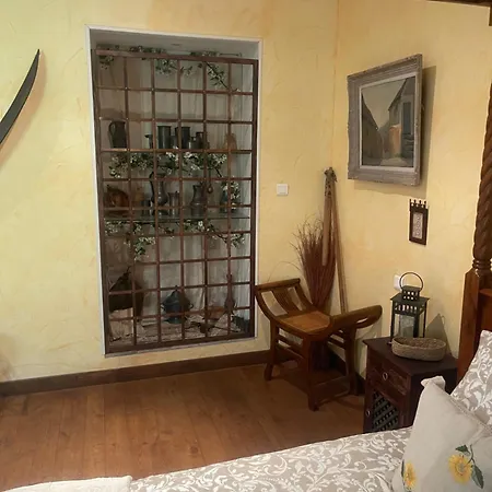 Bed & Breakfast Le Chateau De Sorgues Cornus