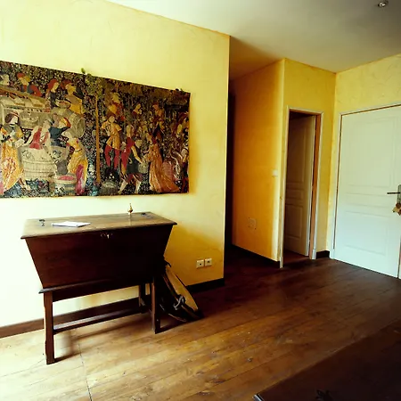 Le Chateau De Sorgues 3* Cornus