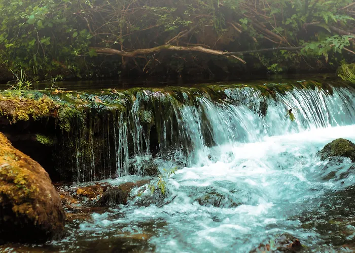 Bed & Breakfast Le Chateau De Sorgues